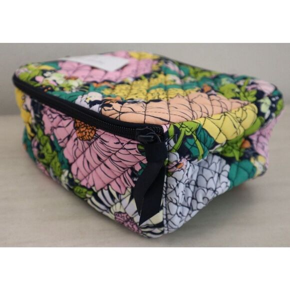 Vera Bradley 28449-12730 Bloom Bloom Pink Multi Quilted Lunch Bunch Lunch Bag - Picture 8 of 12